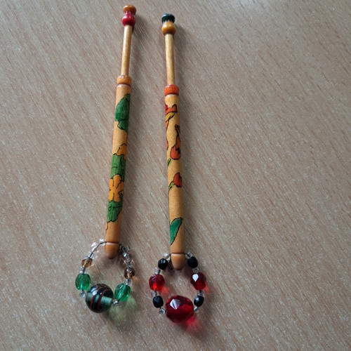 Lace making bobbins wood - bobbins,