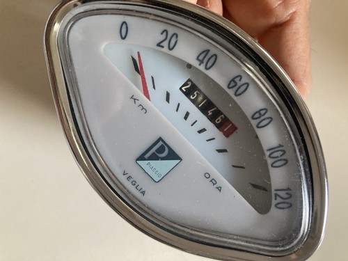 Vespa original odometer wake
