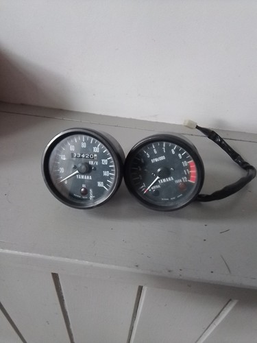 Yamaha rd250 clocks speedo - yamaha,