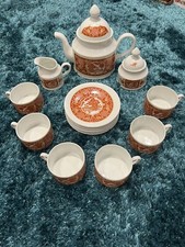 Vintage ANCAP Veritable Porcelaine Tea Set Asian(red,white,gold) Very RARE. VGC.