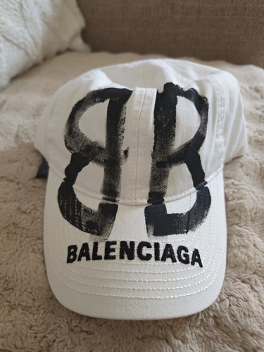 Balenciaga logo hat - balenciaga,