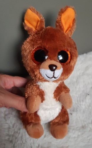 Perform brown tan - brown, kangaroo