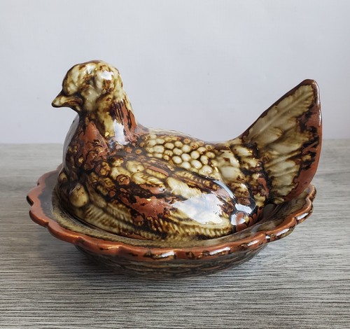 Vintage studio pottery hen - studio,