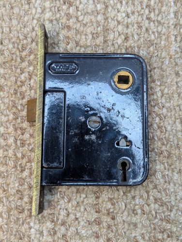 Antique yale 1500 interior - yale,