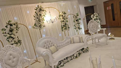 Wedding sofa for hire - for,