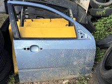 FORD FOCUS  MK1 2001-2005 DOOR FRONT RIGHT DRIVERS SIDE BARE