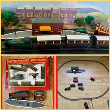 OO~Hornby R.694 GWR Branch Line~Train Set~Nickel Silver Track & Vintage Station 