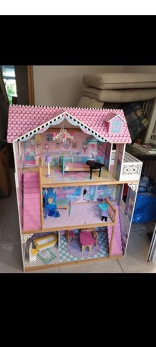 Large dolls house used - large,