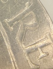 2015 20p coin Error On The Head Side Off Coin On The Writing And Extra Metal