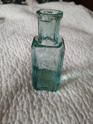Unusual small vintage moulded - unusual,