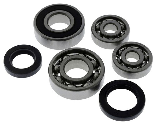 Gearbox bearing set including