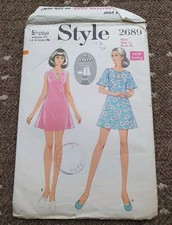 1970s Vintage Sewing Pattern