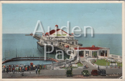 Herne bay pier kent seaside - herne,