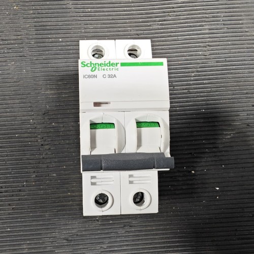 Schneider electric ic60n - schneider, c32a