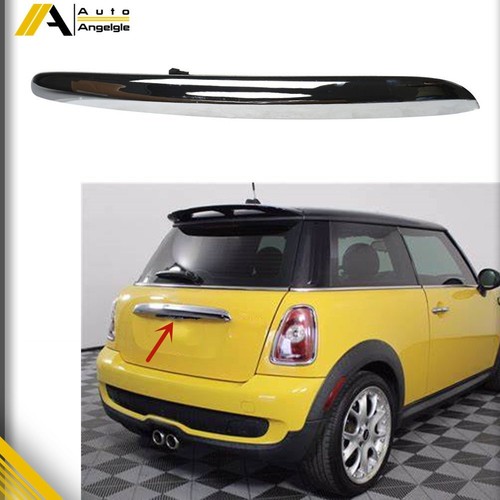 Trunk rear boot - rear, grip