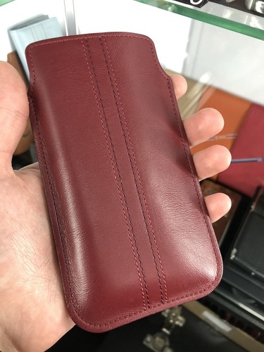 Original case vertu - vertu, signature