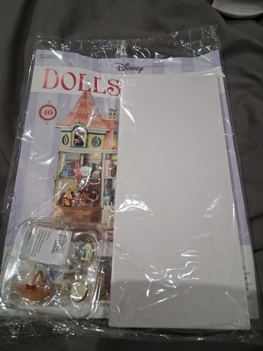 Disney dolls house magazine - dolls, by