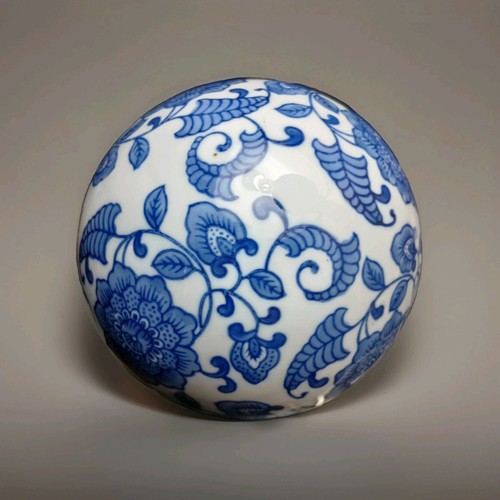 Ceramic blue white - &,