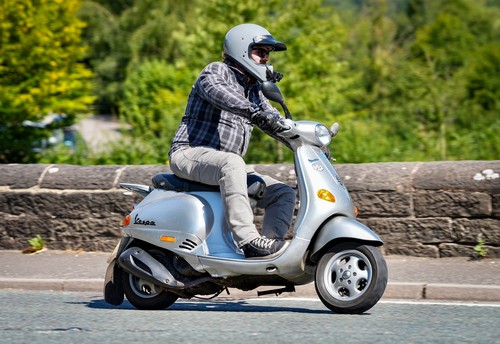 Vespa et4 125cc - et4,