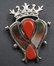 THOMAS KERR EBBUTT .925 SILVER CARNELIAN AGATE Luckenbooth Brooch, 11.00g - W45