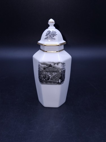 Royal worcester black white - worcester, black&white
