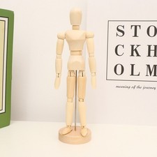 Movable Puppet for Artists