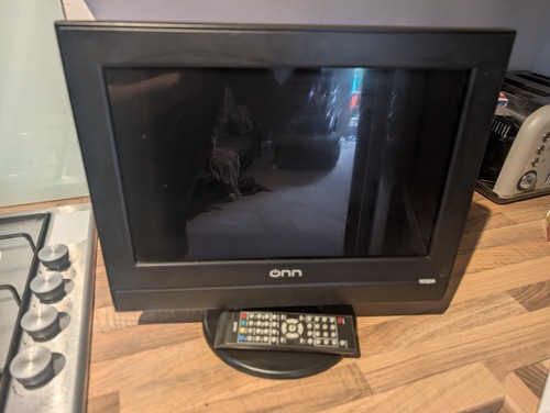 Onn inch combo dvd combi - onn,