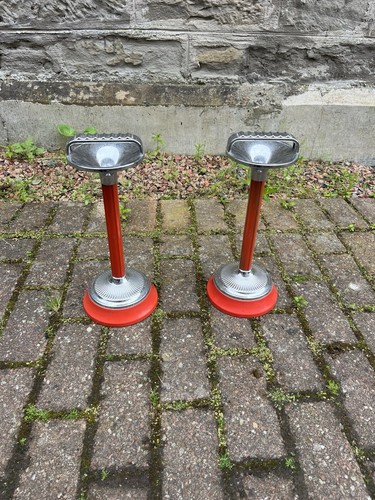 Pair retro floor standing - a,