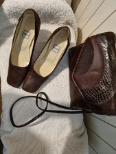 Renata Leather Court Shoes Size 4 And Matching Handbag