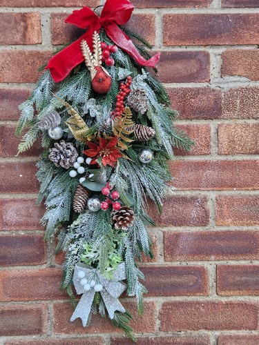 Christmas teardrop wreath swag - teardrop,