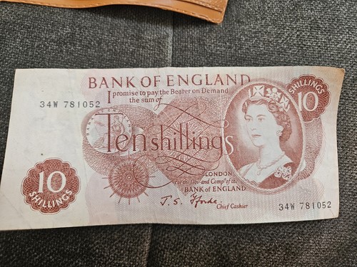 Bank england ten - of, shilling