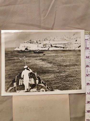 1943 associated press photo - associated,
