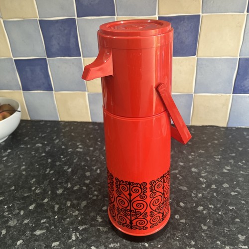 Vintage bright red aladdin - vintage,