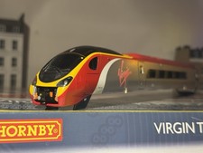 *UNIQUE* Hornby Virgin Trains