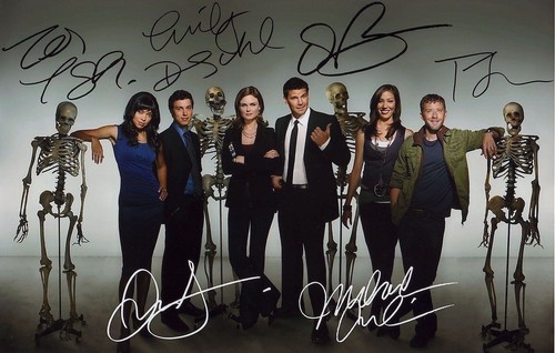 Bones cast autograph - cast, 6