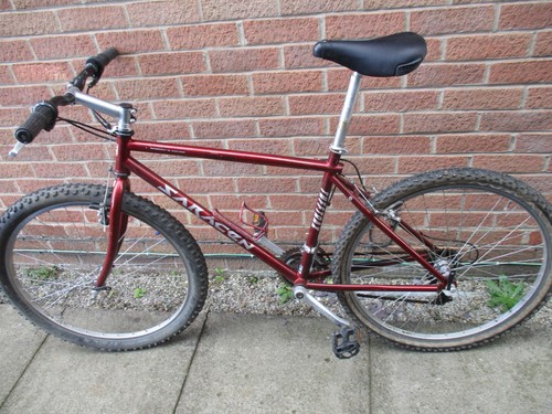 Retro vintage 90s saracen - retro,