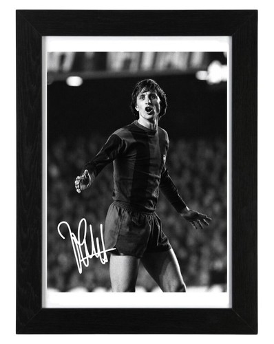 Johan cruyff signed autograph - cruyff,