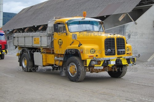 Truck photo saurer d330 - saurer,