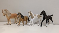 Bundle of 4 Schleich horses