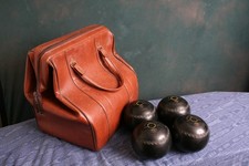 Drakes Pride Willie Wood  bowls with vintage bag