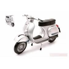 Model die cast vespa - die,