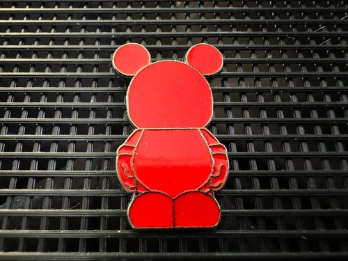 Disney trading pins - trading,