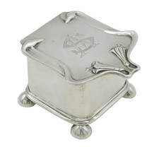 Kate Harris Art Nouveau