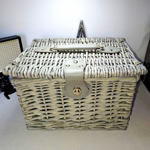 Small grey wicker picnic - small,