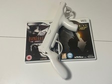 NINTENDO Wii Light Gun/Zapper ZOMBIES VS BOND Bundle - Goldeneye v Resident Evil