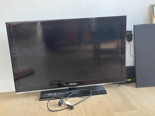 Samsung lcd inch tv - inch,