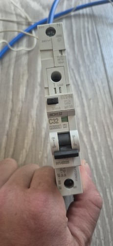 Eaton rcbo 32a 30ma type - rcbo,