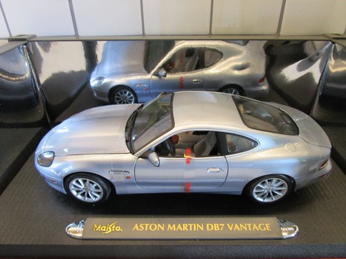 Maisto premiere edition - 1.18,
