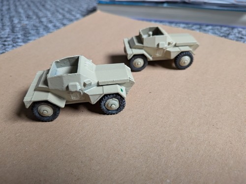 Two vintage dinky toys 673 - toys,
