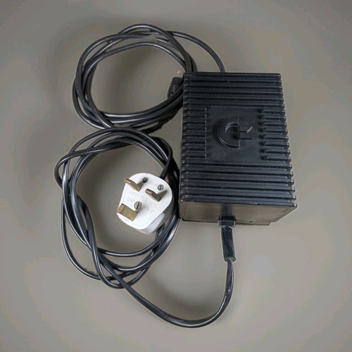 Commodore c64 original - 64,